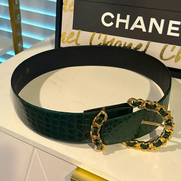 Spectacular vintage Luc Benoit thick genuine crocodile alligator 🐊 belt small s - Picture 6 of 7